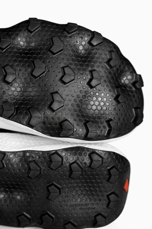 Salomon Ultra Glide 3 – Taille 44 – Neuves avec boîte